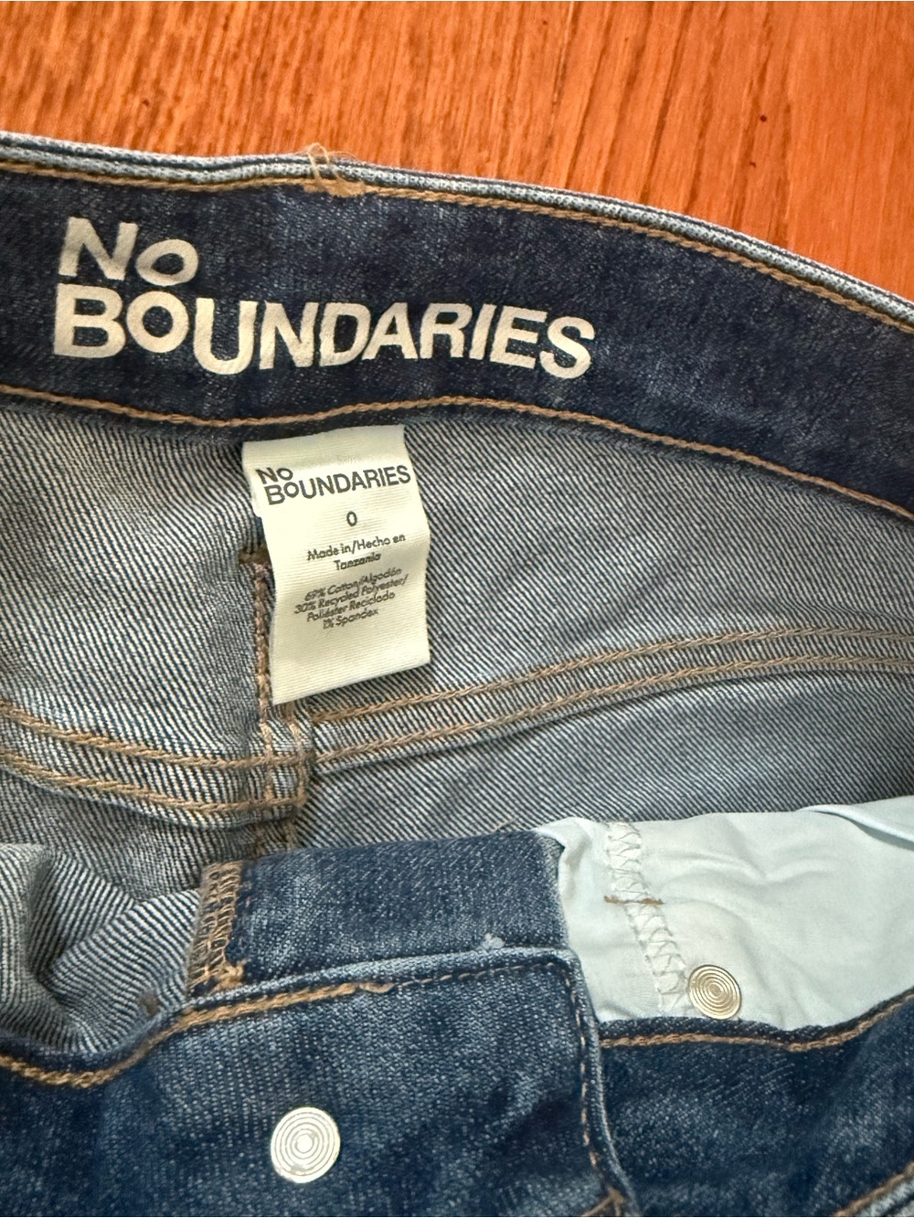 No Boundaries Medium Blue Stretch Flare Jeans - Women's - Picture 6 of 8